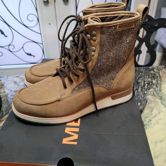 Brand new in box Merrell Roam Mid boots - Picture 2 of 8